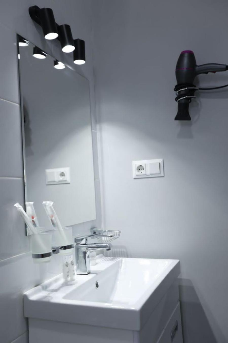 Urban Hotel بيشكيك المظهر الخارجي الصورة